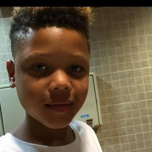 Meet your Posher, Damien